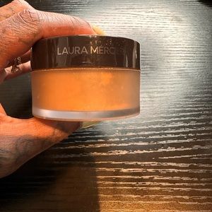 Laura Mercier setting powder (deep tan)